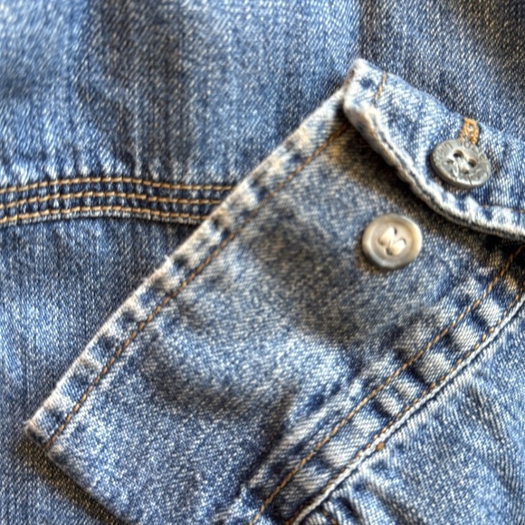 VTG Calvin Klein Long Sleeve Button Blue Denim Shirt Embroidered Hong Kong XL - Picture 8 of 13